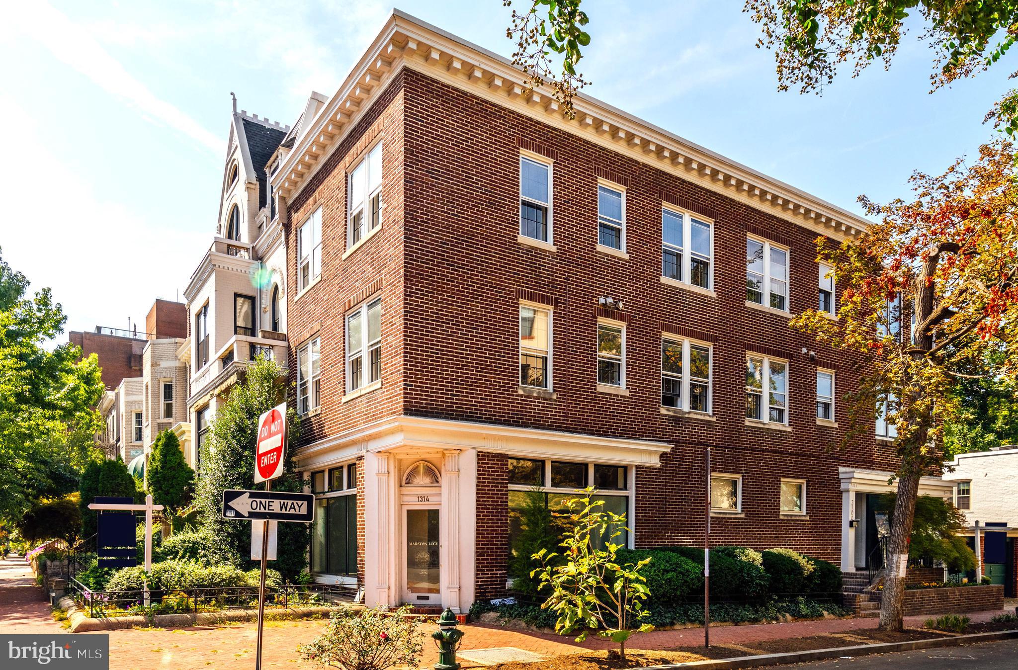 2100 Newport Place Northwest, Unit 3, Washington, DC 20037 | Compass