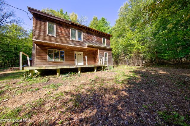 $239,000 | 109 South Greenfield Road | Greenfield