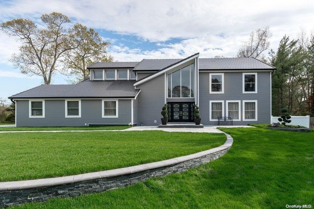 $1,200,000 | 41 Setalcott Place | Setauket-East Setauket