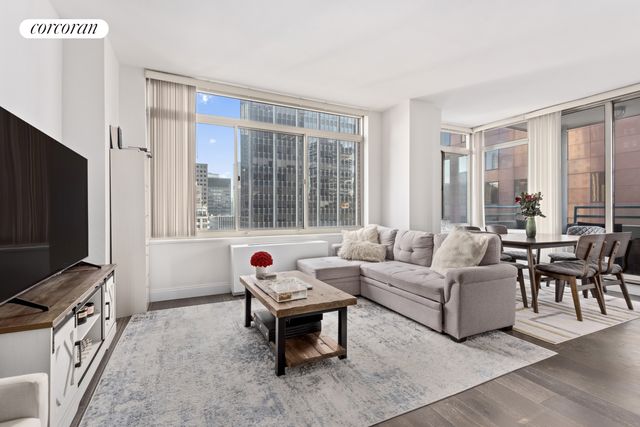 $4,700 | 145 East 48th Street, Unit 31D | Midtown East