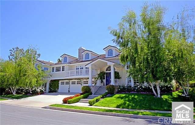 front view of house with a yard