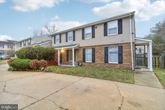 $300,000 | 8849 E Grove | Westphalia Woods Condominiums