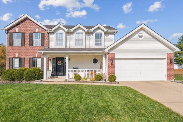 $479,900 | 121 Gladiola Court | O'Fallon