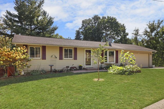 $339,900 | W1369 Birchwood Road | Bloomfield