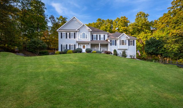 $1,200,000 | 11 Timberlane Drive | Westbrook