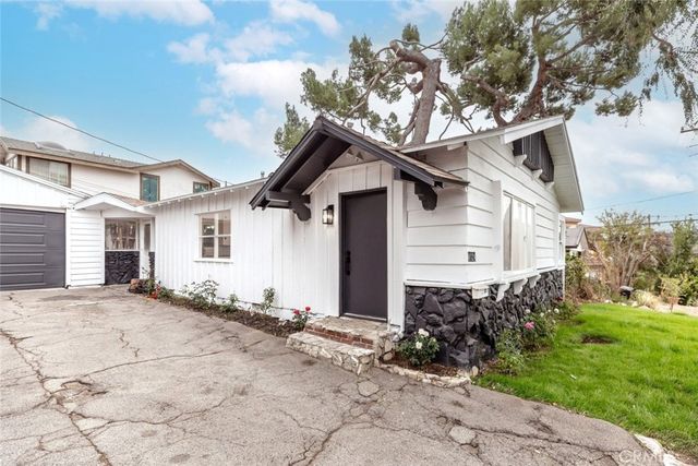 $4,000 | 4124 La Crescenta Avenue | Crescenta Highlands