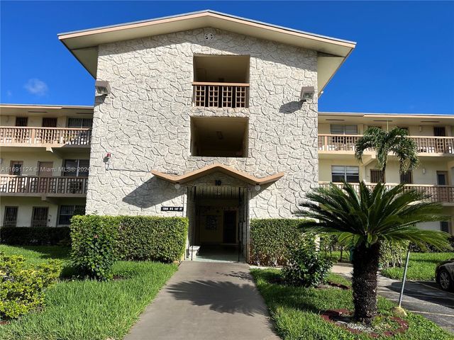 $128,000 | 1395 Northeast 167th Street, Unit 315 | Windward