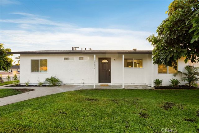 $699,000 | 10290 Monte Vista Avenue | Montclair