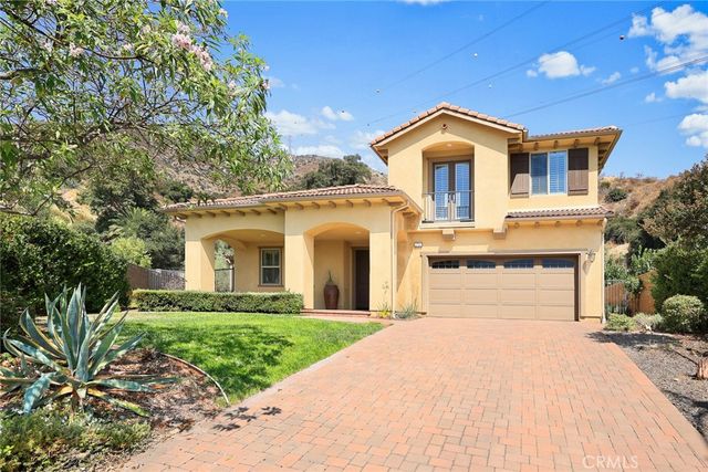 $1,749,000 | 2751 Starpine Drive | Duarte