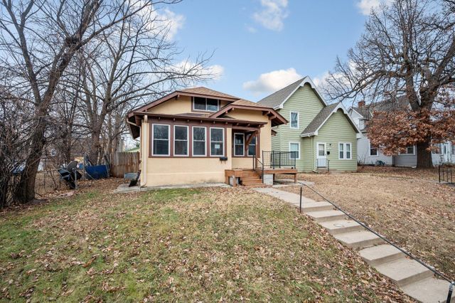 $220,000 | 3411 North Lyndale Avenue | McKinley