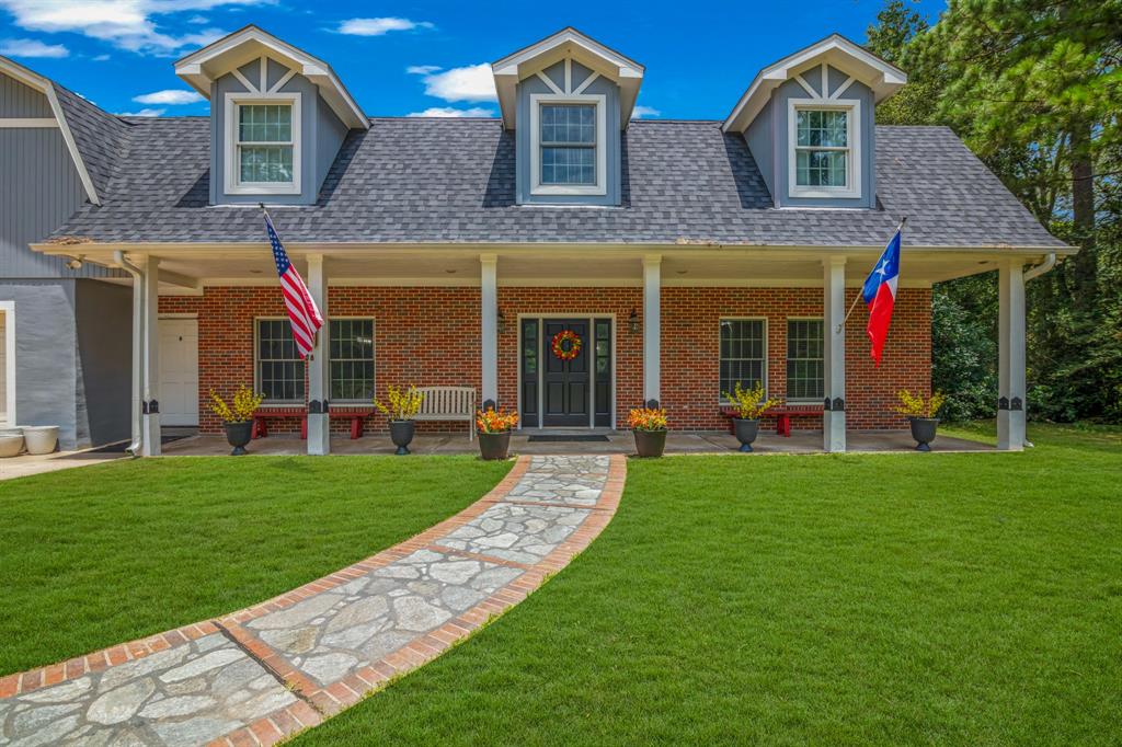 front view of house with a yard