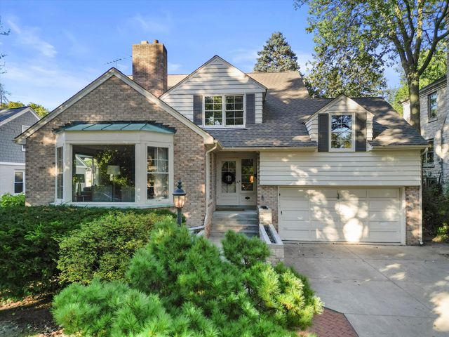 $695,000 | 2350 Menomonee River Parkway | Wauwatosa