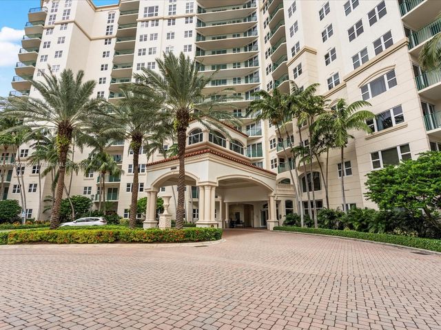 $6,200 | 20000 East Country Club Drive, Unit 416 | Turnberry Village