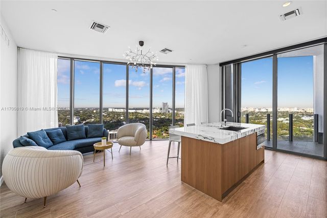 $1,980,000 | 2831 South Bayshore Drive, Unit PH8 | The Grove