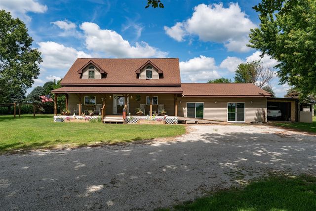 $239,000 | 2898 County Road 1400 North | Panola Township - Woodford County