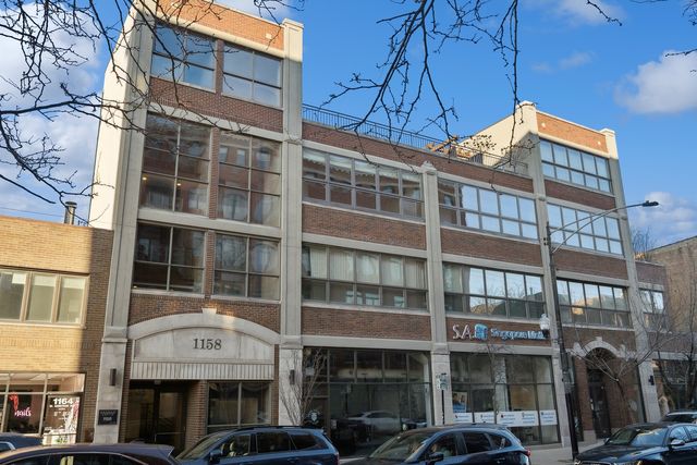 $5,000 | 1158 West Armitage Avenue, Unit 305 | DePaul