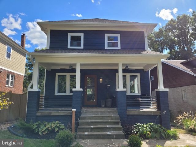 $1,150,000 | 2223 Taylor Street Northeast | Woodridge