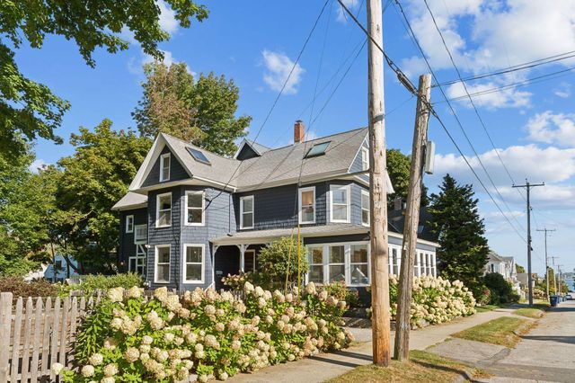 $1,525,000 | 63 Willard Street | Willard Square