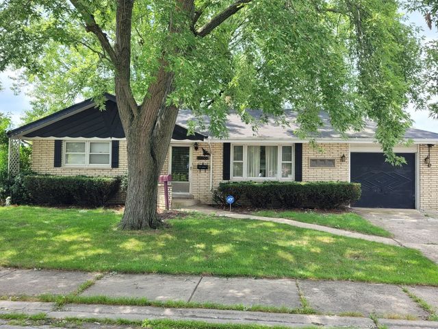 $149,900 | 15600 Langley Avenue | South Holland