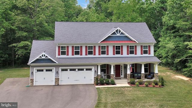 $800,000 | 685 Greenbriar Drive