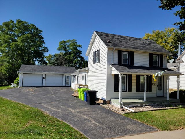 $255,000 | 322 South 5th Street | Delavan