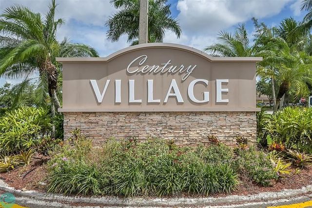 $115,000 | 195 Berkshire J, Unit J | Century Village