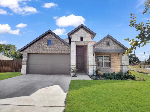 $330,000 | 624 Orchid Street | Azle