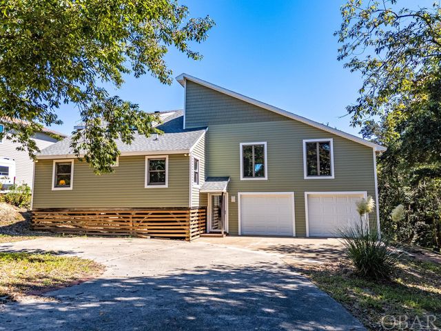 $799,000 | 294 Wax Myrtle Trail | Southern Shores