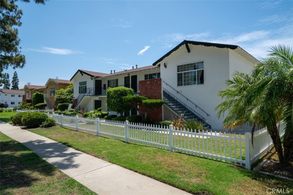 12581 Kensington Lane Garden Grove CA 92840 Compass