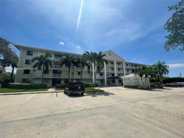 $299,000 | 6061 Balboa Circle, Unit 304 | Whitehall Condominiums at Camino Real