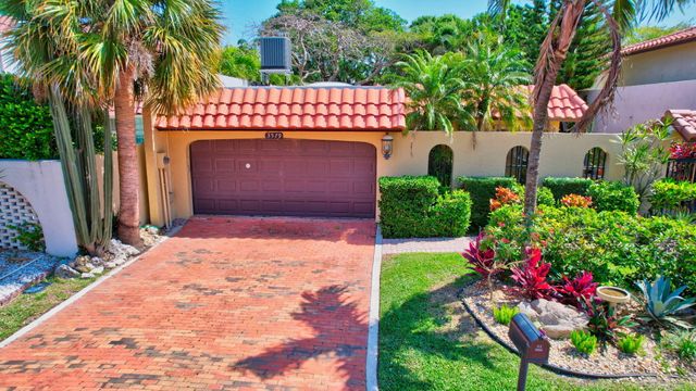 $1,045,000 | 3579 Commodore Circle | Pelican Harbor