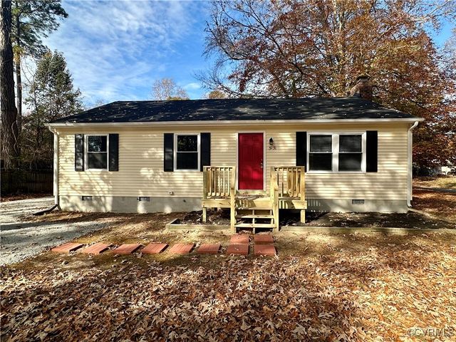 $299,950 | 5131 Hemlock Road | Woodhaven Shores