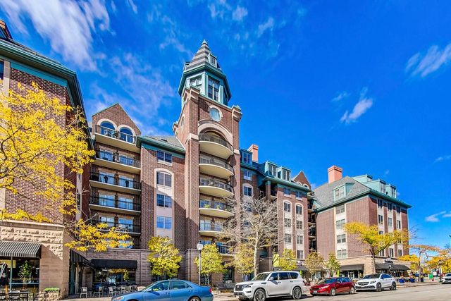 $4,900 | 44 North Vail Avenue, Unit 506 | Arlington Heights