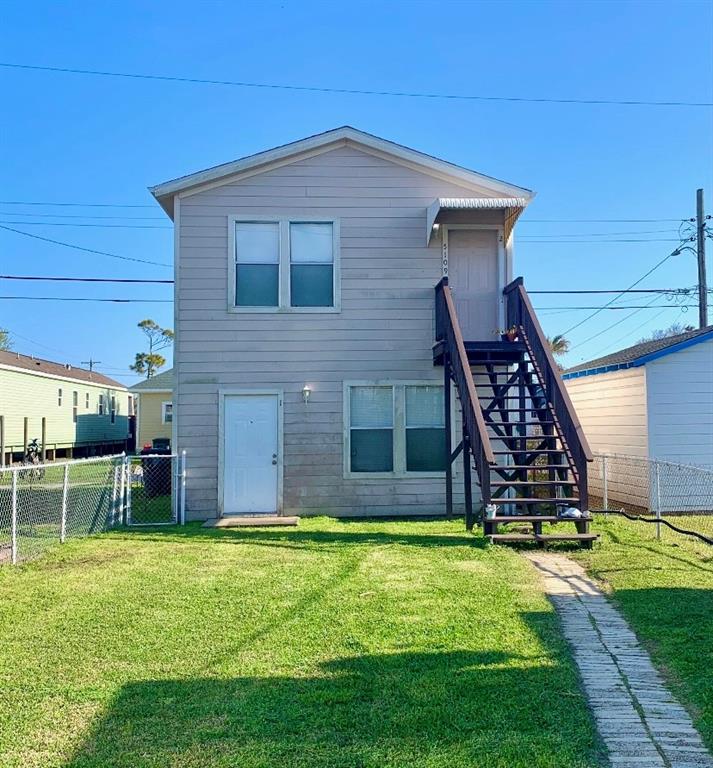 Exterior view of front of duplex