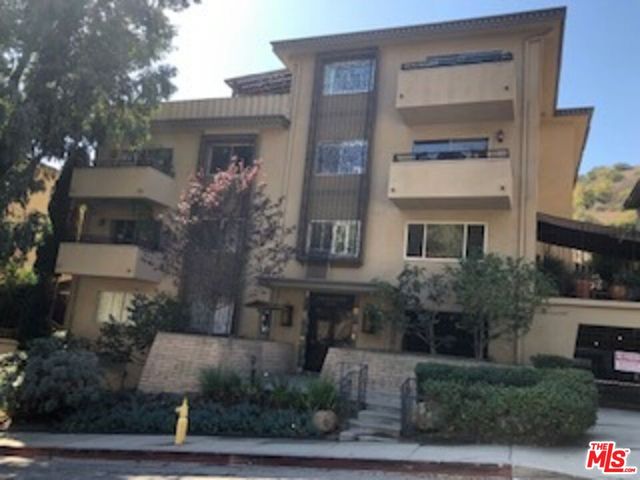 $615,000 | 6724 Hillpark Drive, Unit 201 | Sunset Strip-Hollywood Hills West