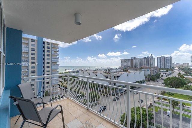 $510,000 | 301 North Ocean Boulevard, Unit 1006 | Beach