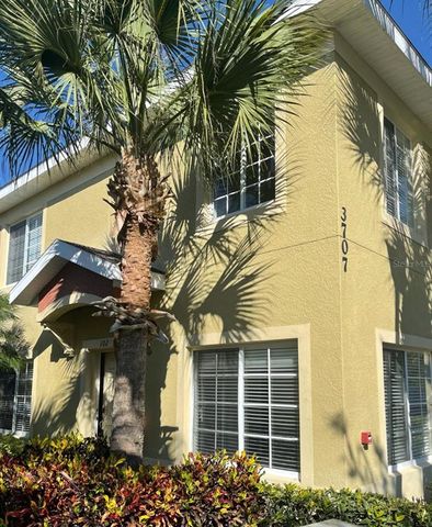 $1,800 | 3707 45th Terrace West, Unit 102 | South Bradenton