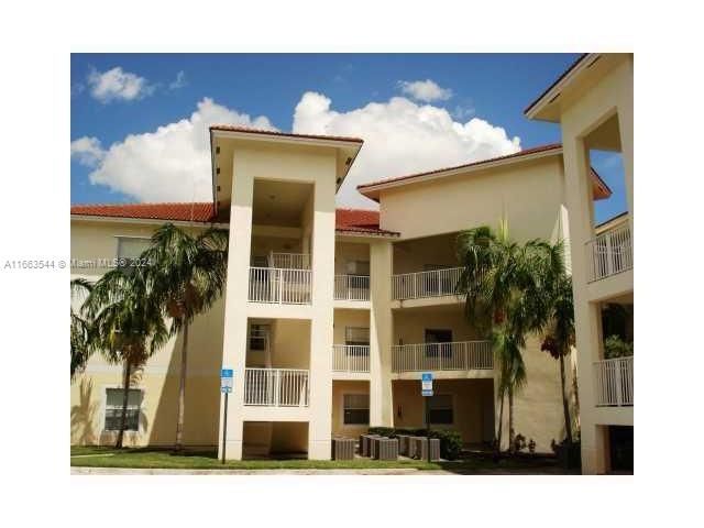 $2,490 | 2901 Riverside Drive, Unit 107 | Holiday Springs