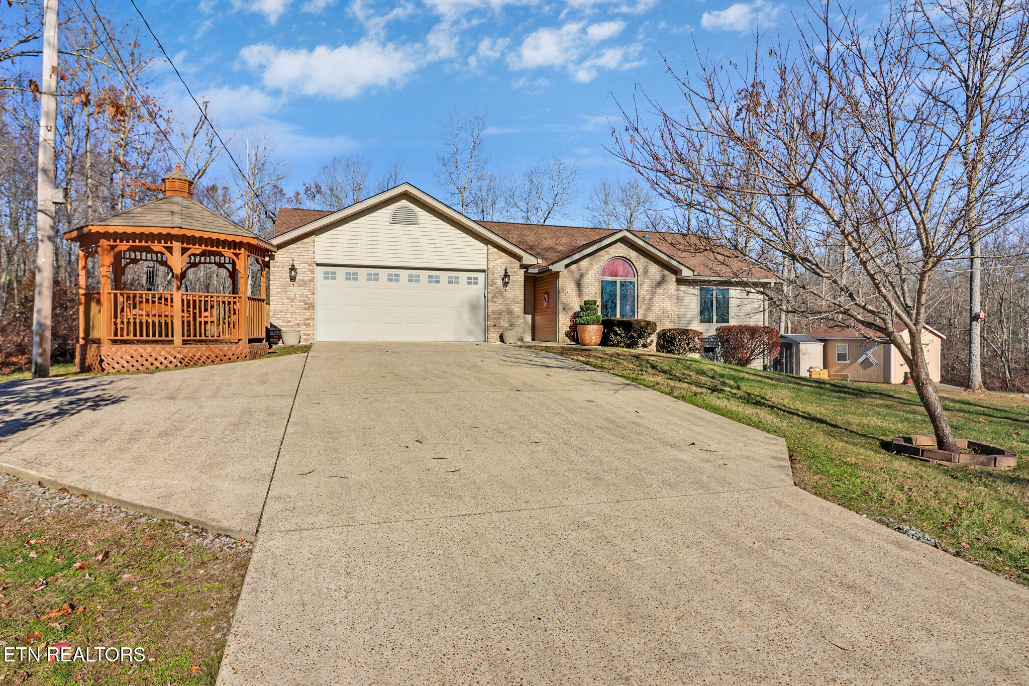 Lovely Lake View Home