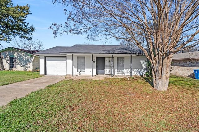 $209,990 | 1209 Ridgewood Lane | Hutchins