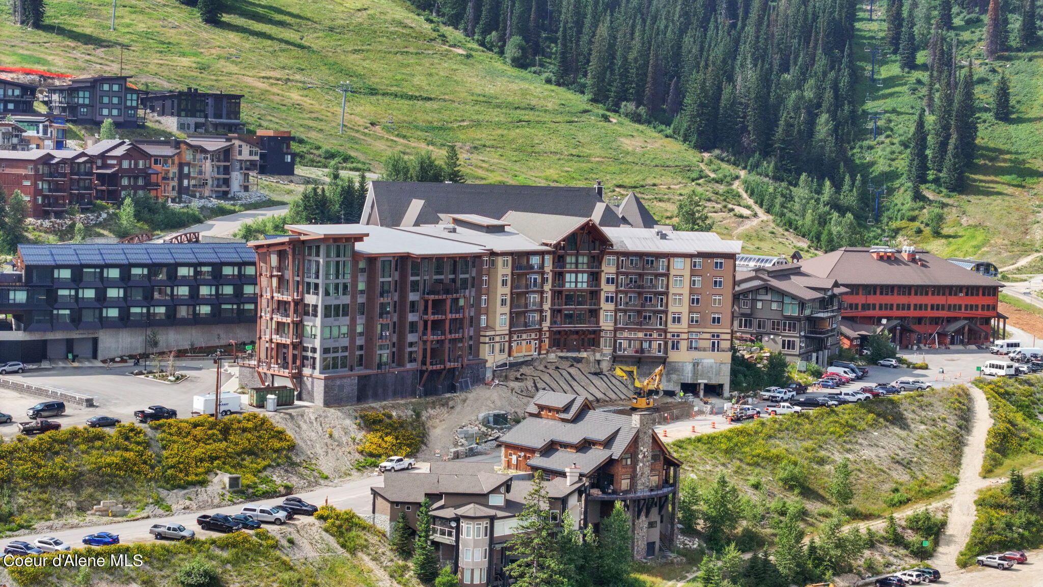 Ski-In, Ski-Out Luxury Schweitzer Condo