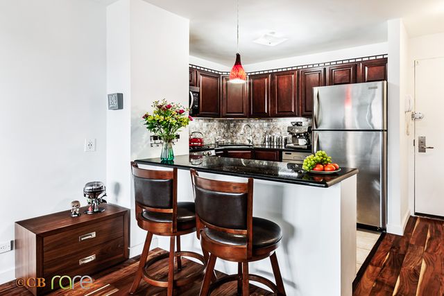 $3,700 | 340 East 93rd Street, Unit 23C | Upper East Side