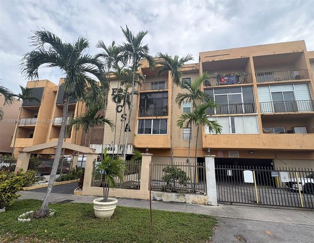 $235,000 | 6055 West 19th Avenue, Unit 318 | Hialeah