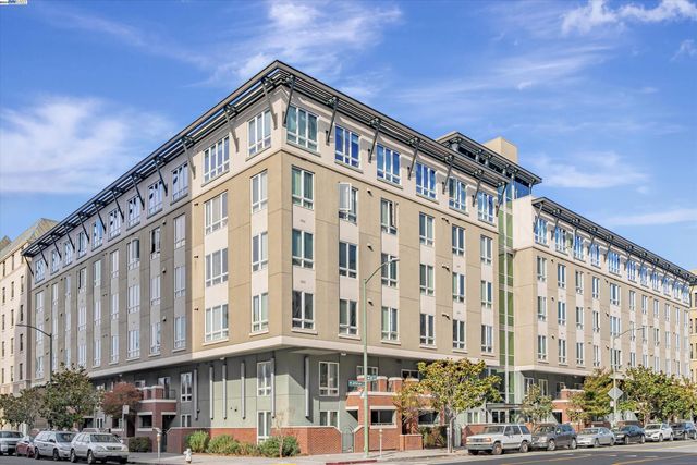 $460,000 | 1511 Jefferson Street, Unit PH18 | Downtown Oakland