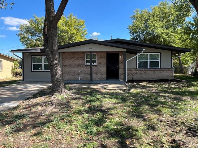 $1,675 | 528 East Vista Drive | Monica Park