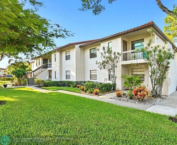 $270,000 | 9206 Pecky Cypress Lane, Unit 3E | Boca Lago