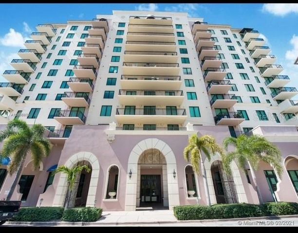 $779,900 | 1300 Ponce De Leon, Unit 910 | Central Gables