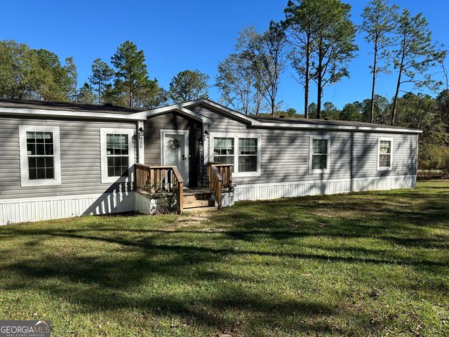 $279,000 | 310 Magnolia Bluff Drive | Metter