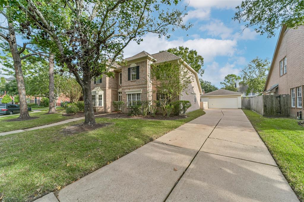 front view of house with a yard