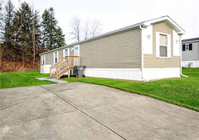 $66,900 | 7 Hemlock Drive | South Beaver Township - Beaver County